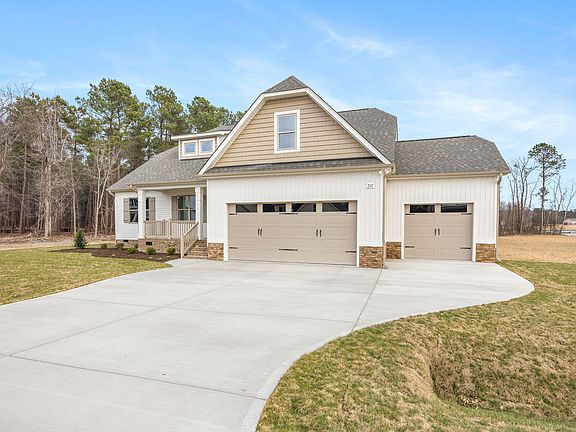 3rd image of 217 Freedom Ridge Dr