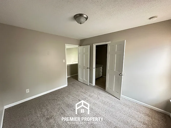 4292 Snowmass Ln — Photo 21