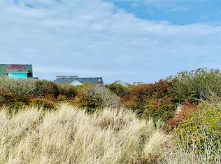 1313 N Jetty Ave, Ocean Shores, WA