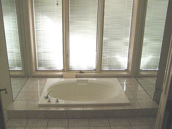 5th image of 2830 N Calle Ladera