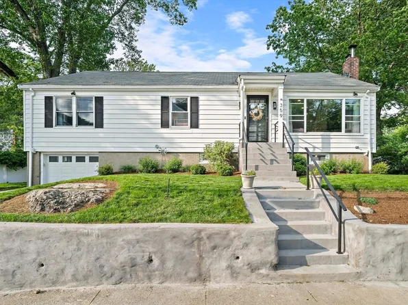 359 Corey St, West Roxbury, MA 02132
