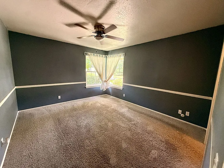 1445 Vaquero Gln — Photo 18