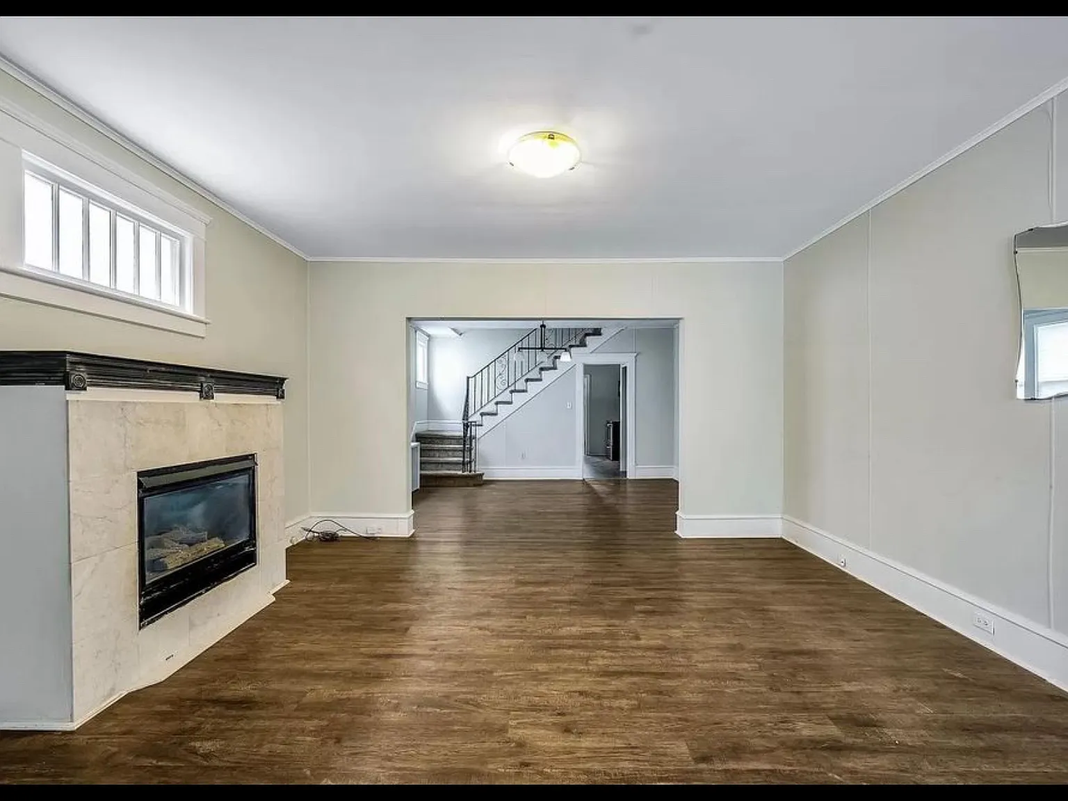 3 bed, 1500 sqft, $2,000 — Photo 2