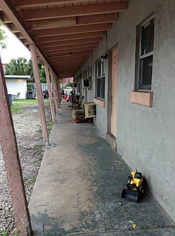 1st image of 713 NW 4th Ave