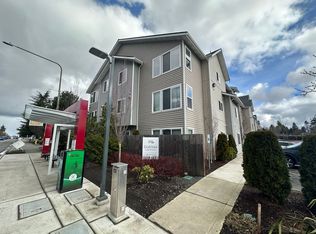 11060 16th Ave SW #104, Seattle, WA 98146