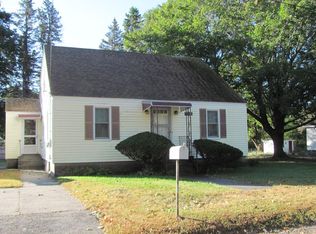 17 Rydberg Ter, Worcester, MA 01607