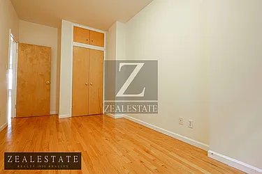 Rented by ZealEstate Group Inc