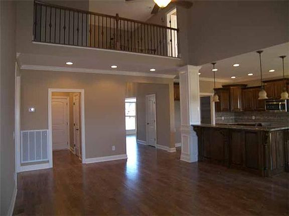 5th image of 2004 Stonebrook Cir Lot 116