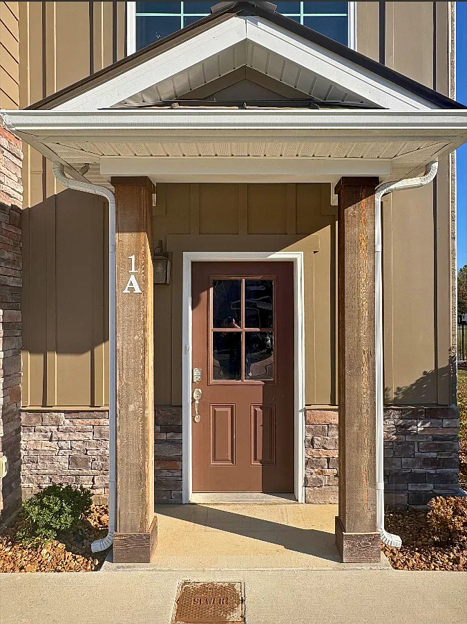 2 bed, 1.5 bath, 1485 sqft, $1,650 — Photo 3