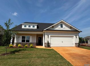153 Brier Valley Dr, Meridianville, AL 35759