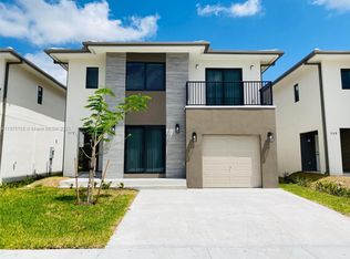 1172 NW 2nd St, Florida City, FL 33034