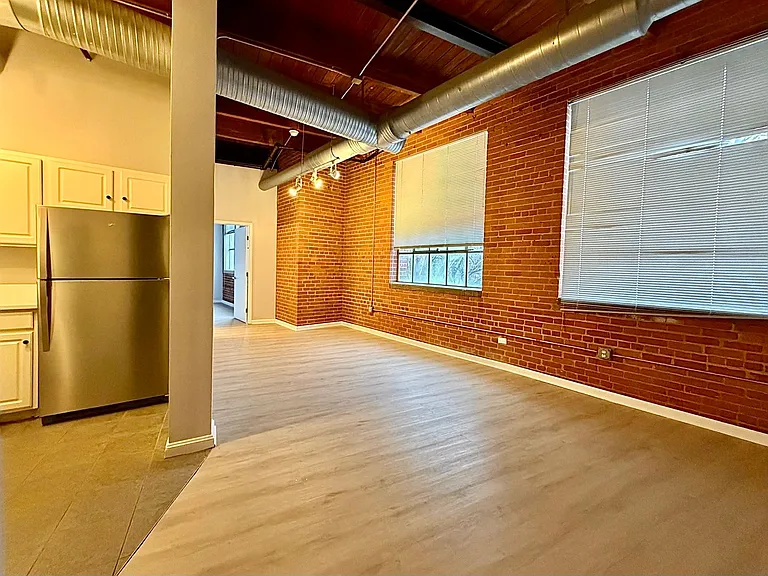 SoHo Lofts — Photo 1