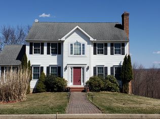 93 Graham Ridge Rd, Naugatuck, CT 06770