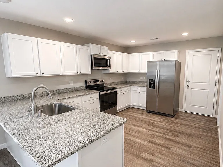 58 Sparrow Ln — Photo 5
