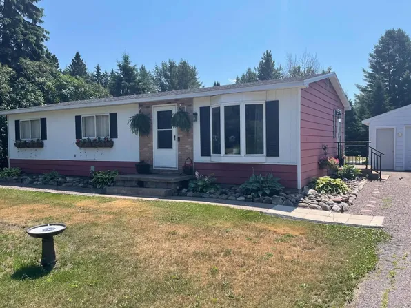 1321 W Violet Rd, Sault Sainte Marie, MI 49783