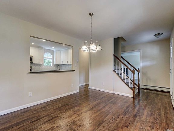 4th image of 106 Lolly Ln