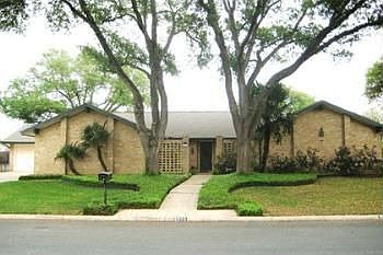 1st image of 8626 Blue Grass Ln