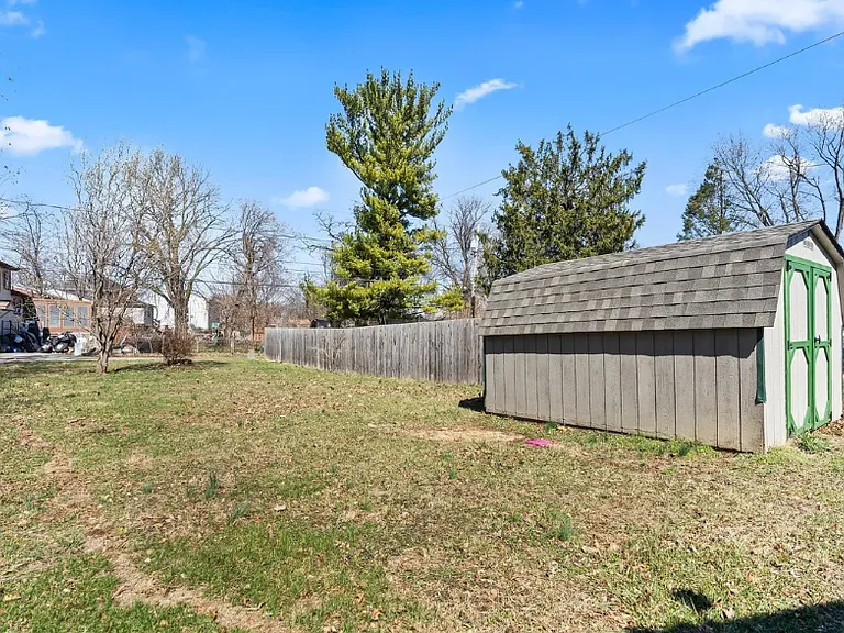 1529 Sherman Ave #1 — Photo 5