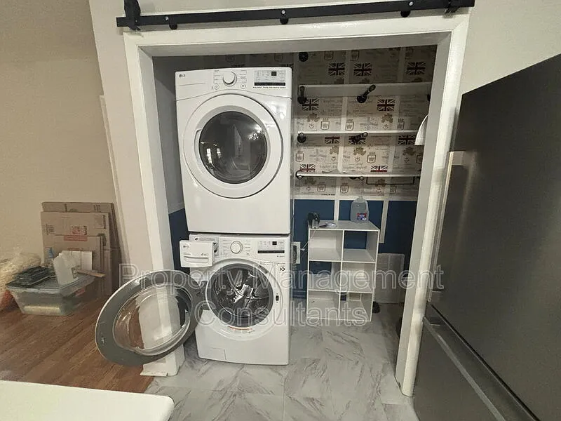 2 bed, 2.0 bath, 1060 sqft, $1,250 — Photo 4