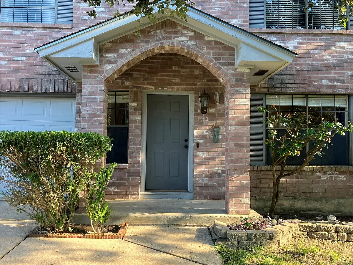 Building Photo - 7409 Potters Trl