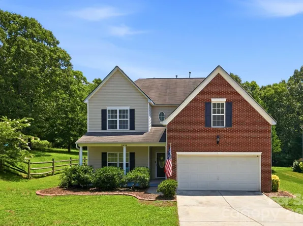 2020 White Cedar Ln, Waxhaw, NC 28173