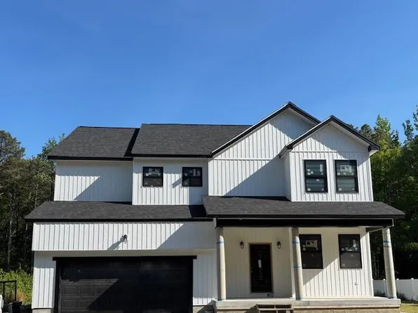 220 Ships Row, Montross, VA 22520