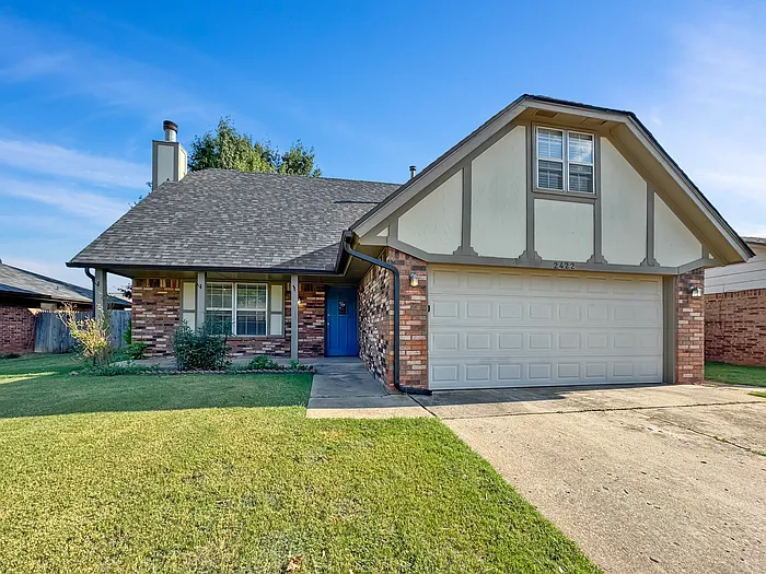 2422 Ripple Creek Ln