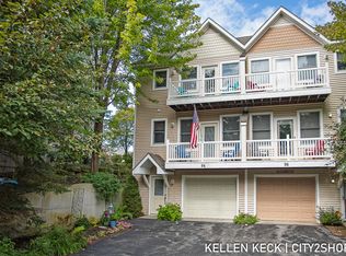 94 Spinnaker Dr #22, Manistee, MI 49660