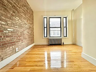 Rented by Doorway NYC, LLC