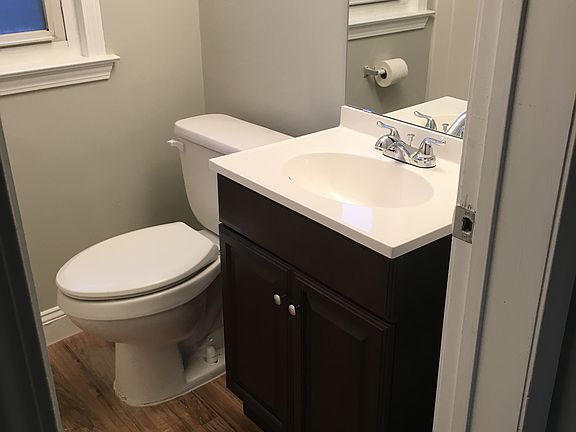 3rd image of 23080 Majestic St