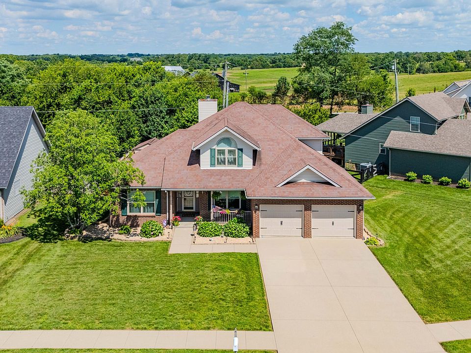 1st image of 107 Hibiscus Ln