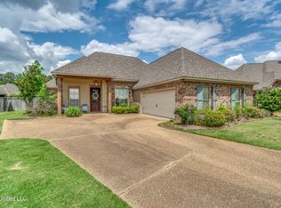 606 Bauxite Cv, Brandon, MS 39047