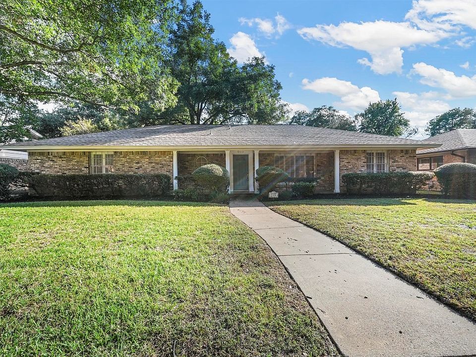 1st image of 2100 Juanita Dr
