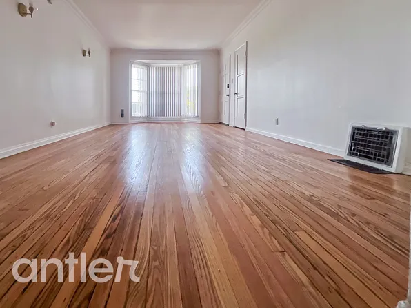 1046 1/2 Menlo Ave #V1, Los Angeles, CA 90006