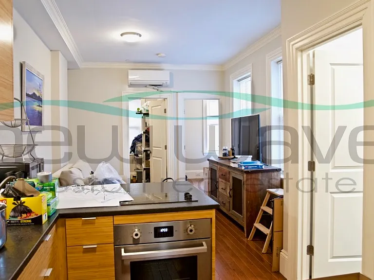 27 Garden St #8 — Photo 2