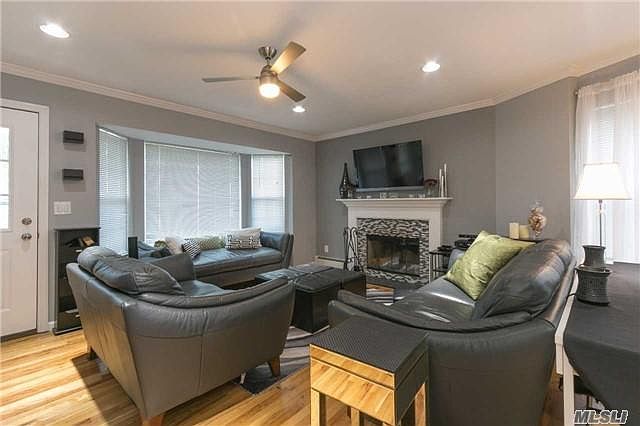 Open Floor Plan W/Fireplace