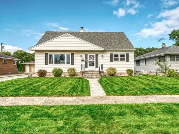 2449 Wicker Ave, Highland, IN 46322