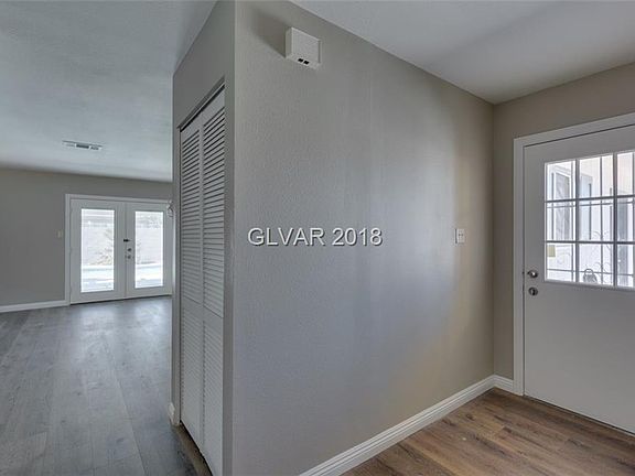 3rd image of 7600 Ducharme Ave