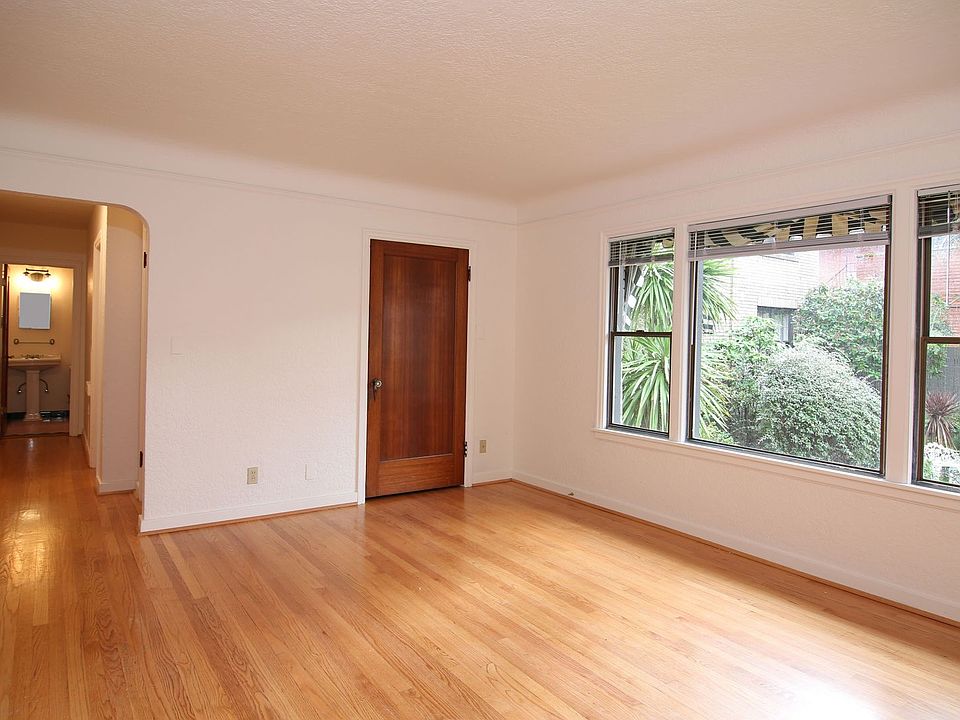 1st image of 512 Boylston Ave E #130