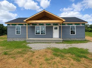 2 Region Rd, Roundhill, KY 42275