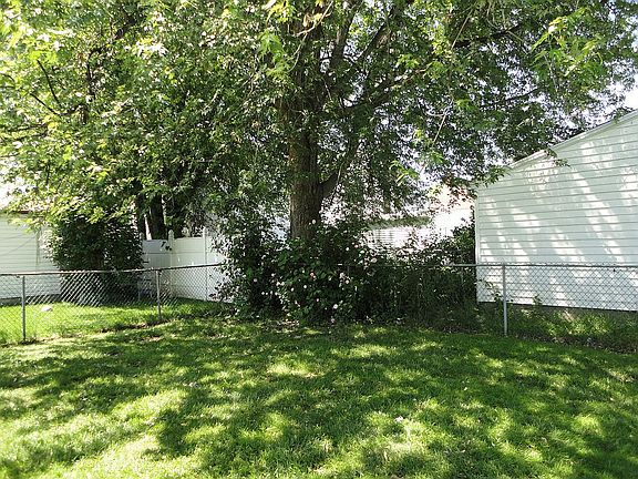 4th image of 142 Crisfield Ave