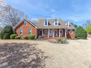 73 Howeston Mill Dr, Jackson, TN 38305