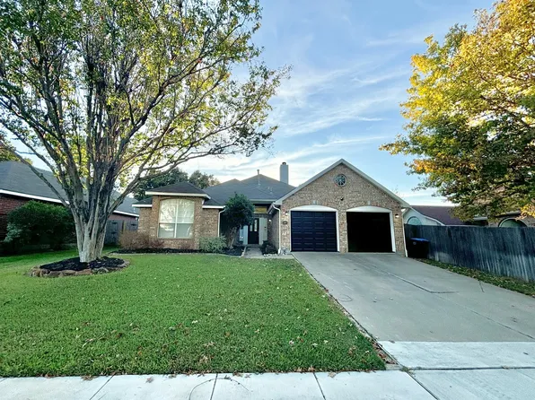 7301 Mesa Verde Trl, Fort Worth, TX 76137