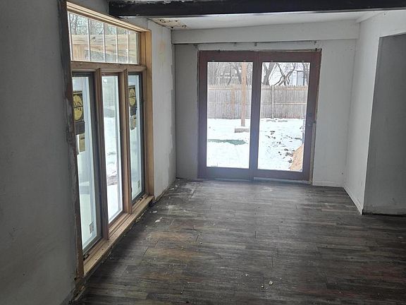 4th image of 4646 Chicory ROAD