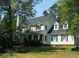 2901 White Locust Ct, Matthews, NC 28104