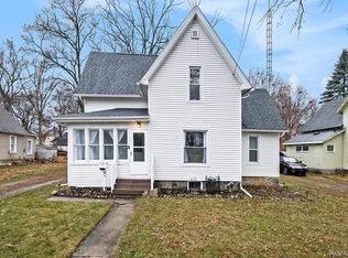 209 N Marquette St, Durand, MI 48429