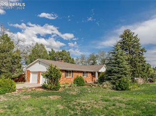 815 Cresta Rd, Colorado Springs, CO 80906