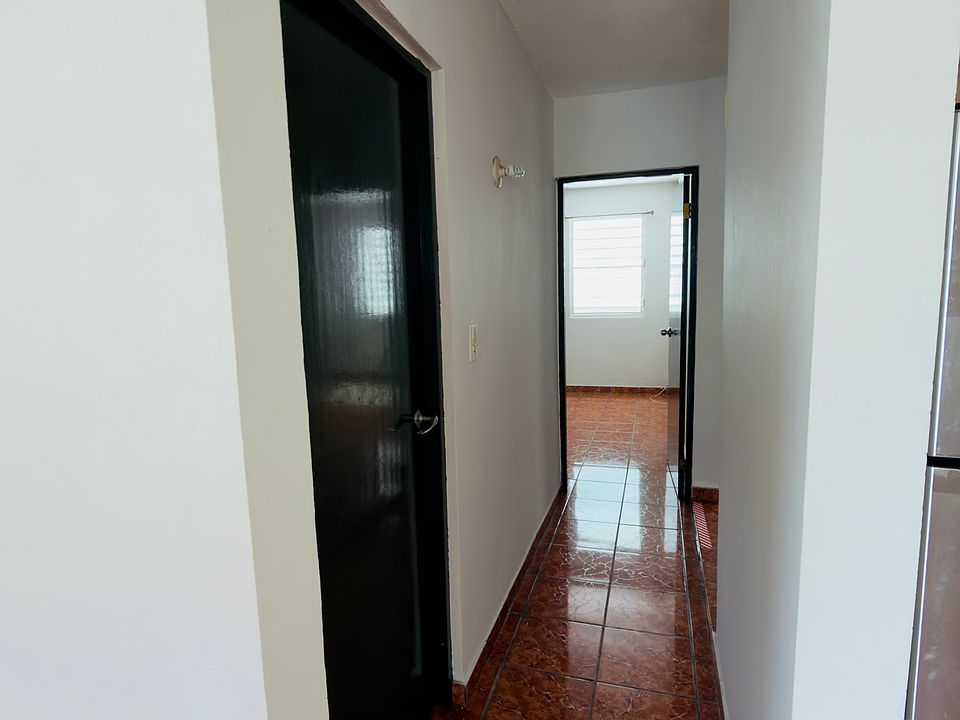 1st image of 55 Calle Rafael Berdejo #2
