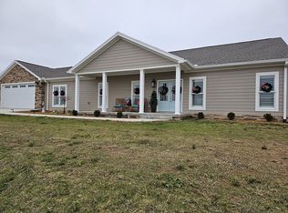 207 Cherry Ln, Princeton, KY 42445