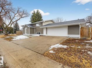 4302 52nd St, Leduc, AB